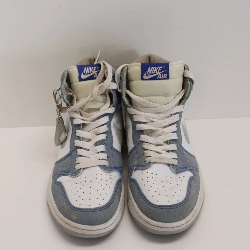 Nike Air Jordan Women's Athletic Shoes‎ Gray and White High Tops Size 7